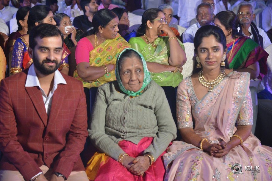 Celebs-at-Producer-Harshith-Reddy-Reception-Photos